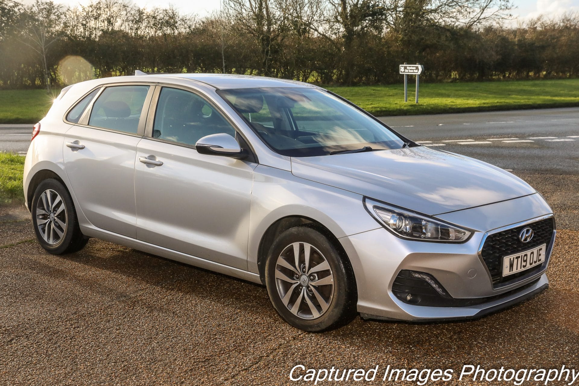 Hyundai i30 SE NAV CRDI S-A - Automatic - Image 2